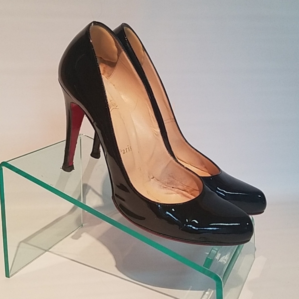 Christian Louboutin heels sz 9.5 39.5 black patent